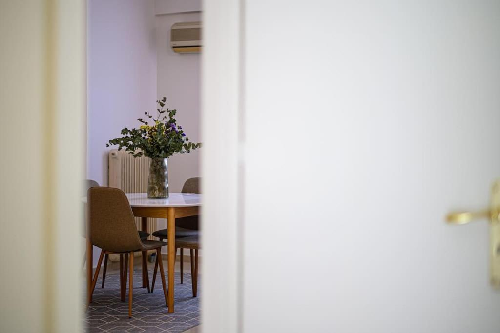Anna'S Apartment 칼라마타 외부 사진